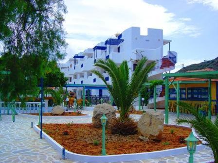 Bay Watch Aparthotel Karpathos Town  Exterior photo