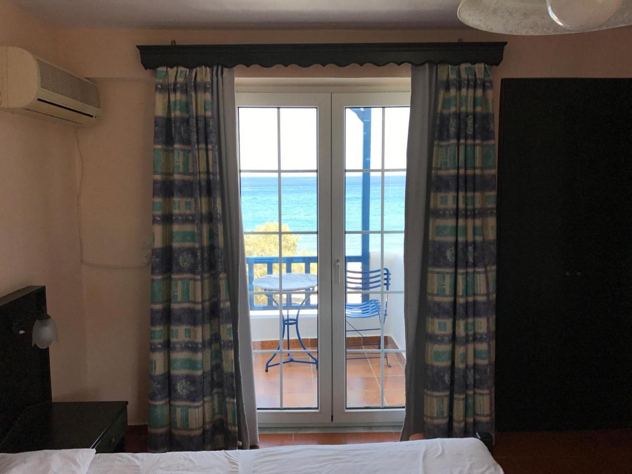 Bay Watch Aparthotel Karpathos Town  Exterior photo